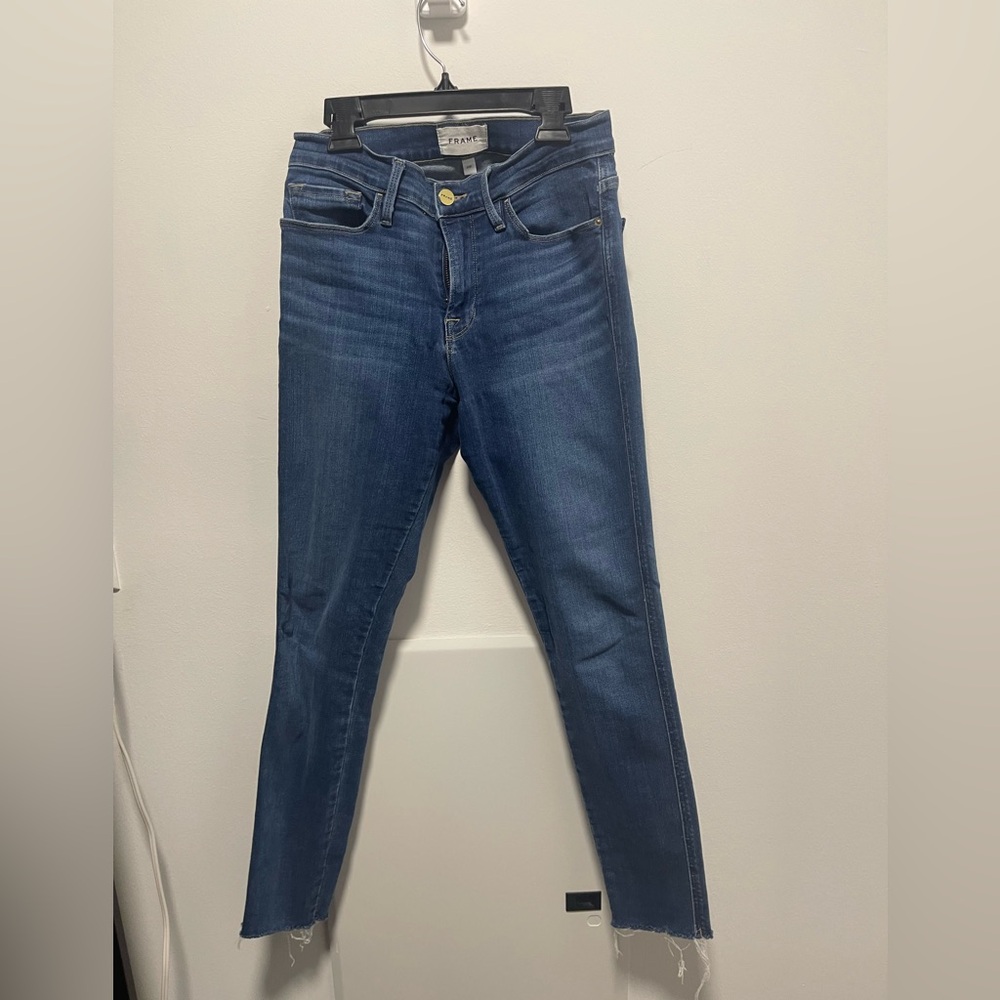 FRAME skinny medium rise blue jeans